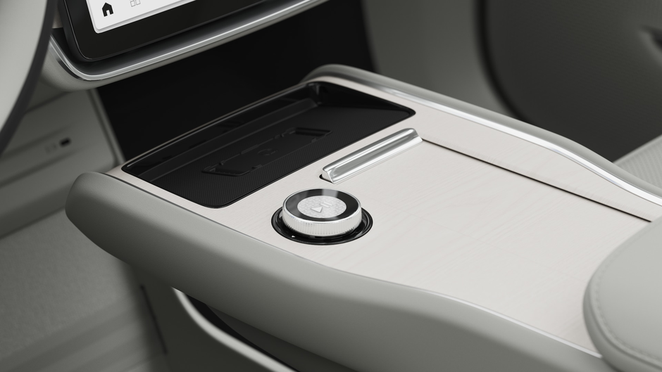 2025 Volvo EX90 Ultra 6-Passenger-8