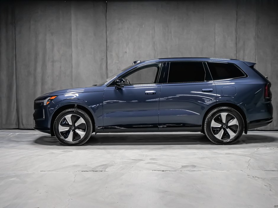 2025 Volvo EX90 Plus 7-Passenger-4