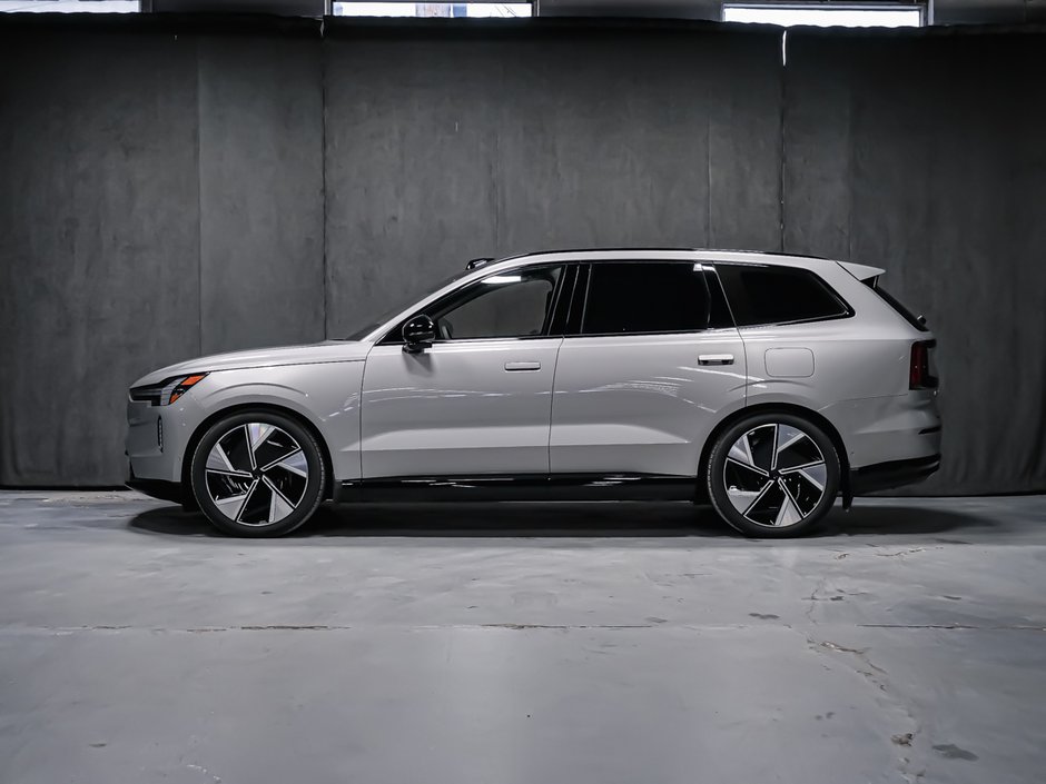 Volvo EX90 Ultra 7-Passenger 2025-2