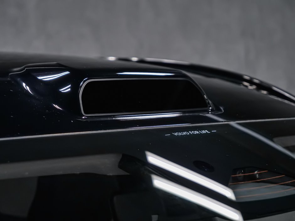 Volvo EX90 Ultra 7-Passenger 2025-24