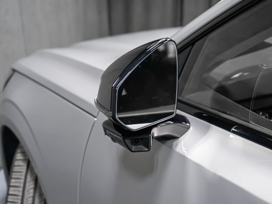 Volvo EX90 Ultra 7-Passenger 2025-18