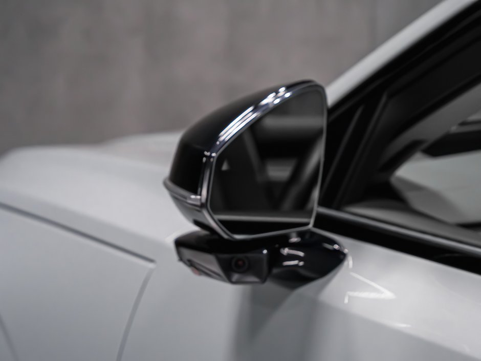 2025 Volvo EX90 ULTRA MAGS 22PO BOWER WIKINS-7