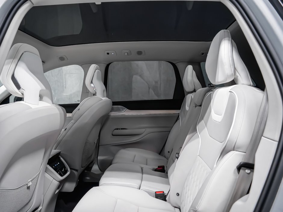 2025 Volvo EX90 ULTRA MAGS 22PO BOWER WIKINS-27
