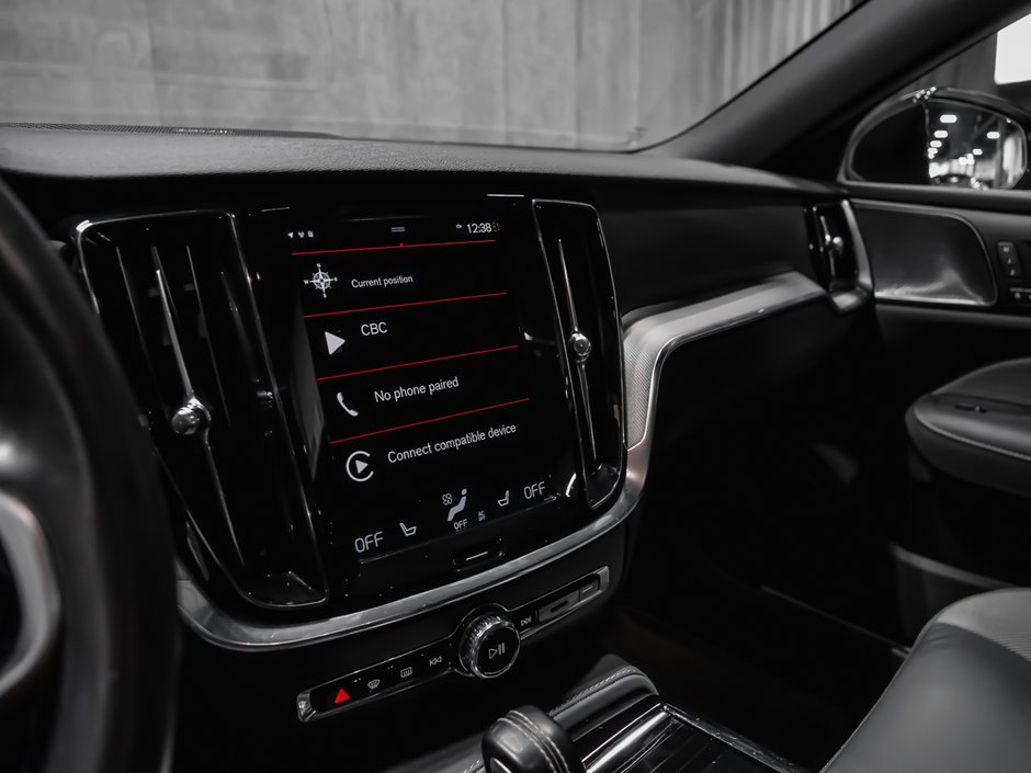 2021 Volvo S60 Recharge T8 R-DESIGN ADVANCED CLIMATE POLESTAR-11