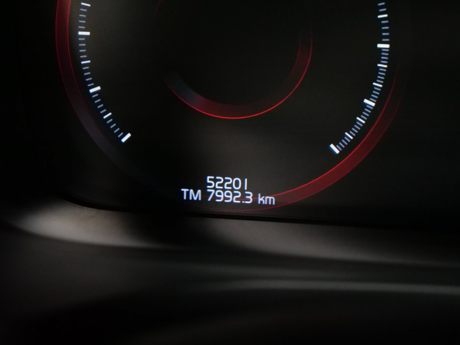 2021 Volvo S60 Recharge T8 R-DESIGN ADVANCED CLIMATE POLESTAR-9