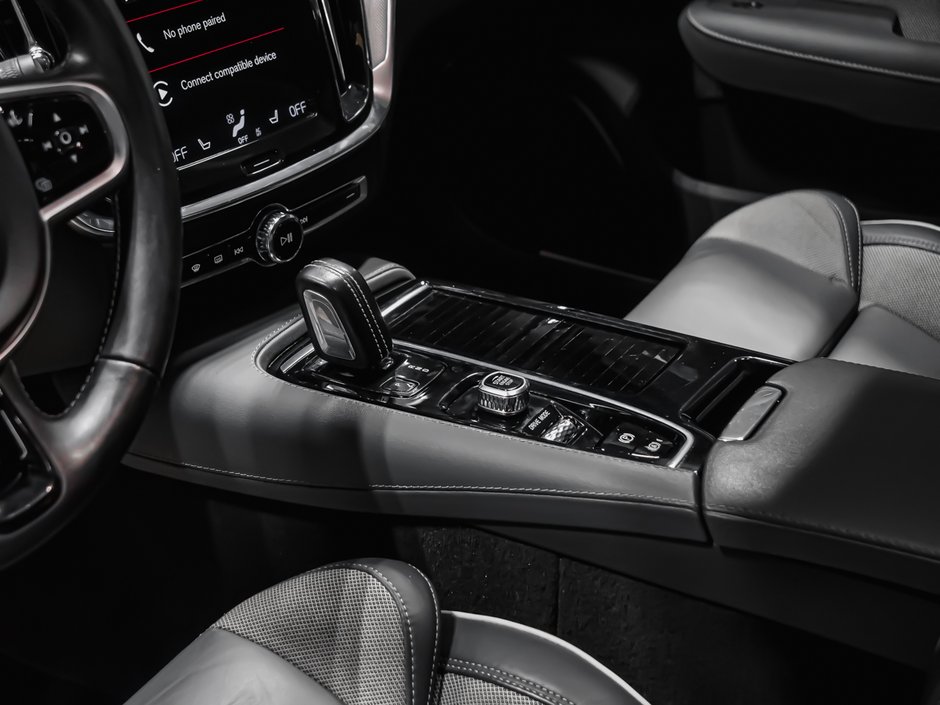 2021 Volvo S60 Recharge T8 R-DESIGN ADVANCED CLIMATE POLESTAR-8