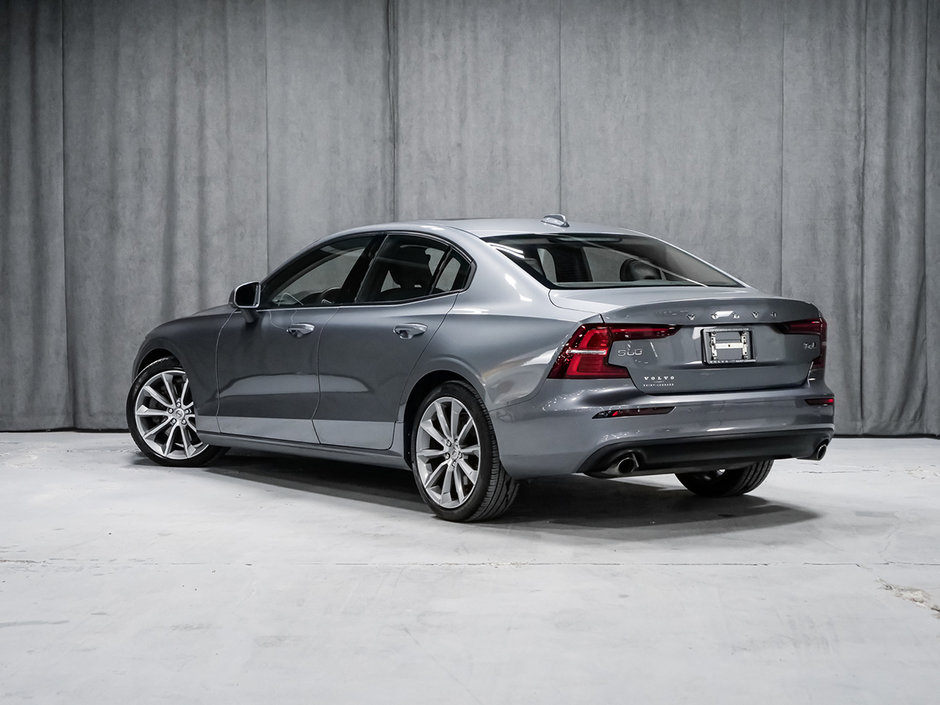 Volvo S60 T6 MOMENTUM PLUS 2019-2