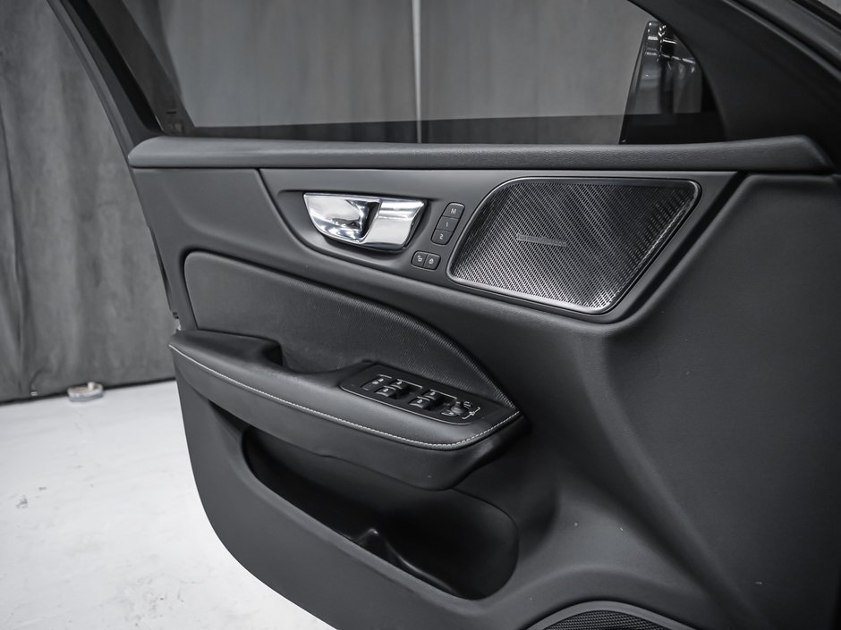Volvo S60 T6 R-DESIGN 2021-8
