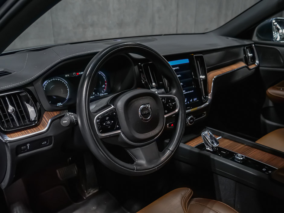 2022 Volvo S60 B5 INSCRIPTION ADVANCED CLIMATE-8