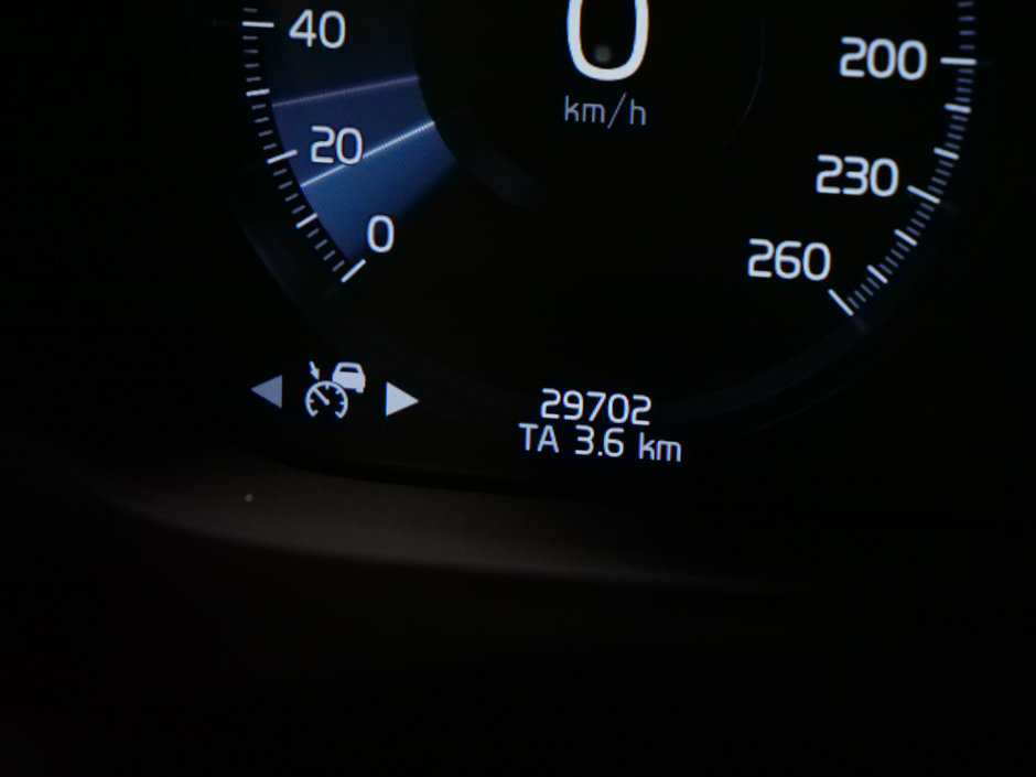 2022 Volvo S60 B5 INSCRIPTION ADVANCED CLIMATE-11