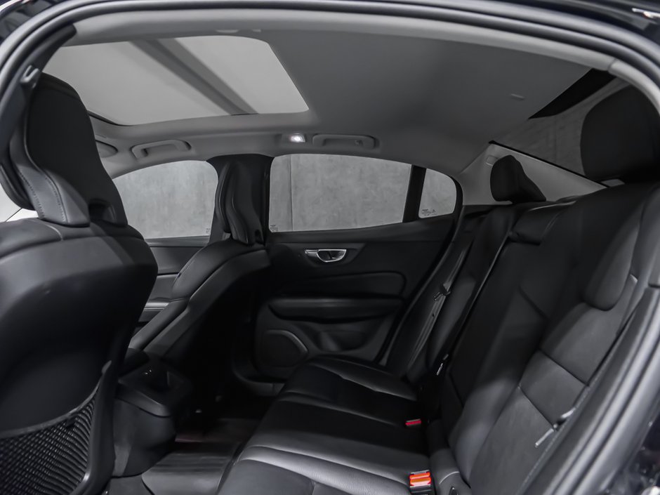 Volvo S60 B5 PLUS DARK 2023-14