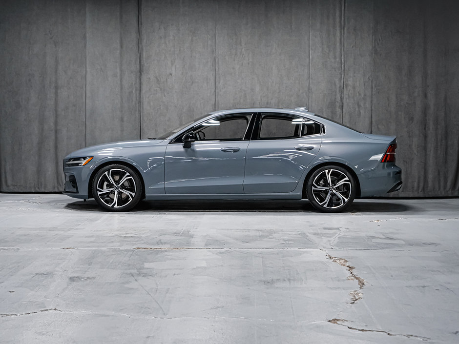 2024 Volvo S60 B5 PLUS DARK CLIMATE-1