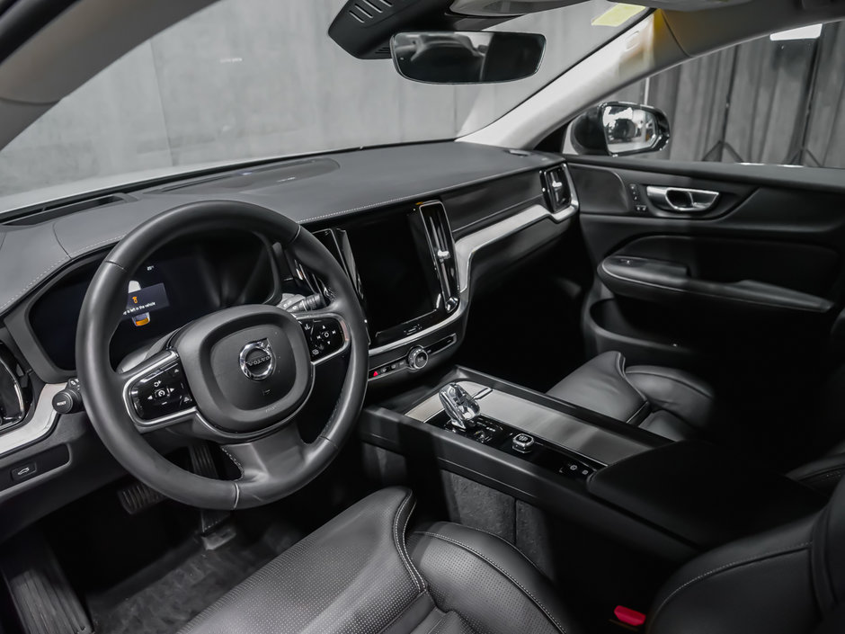 Volvo S60 B5 ULTIMATE DARK 2024-6