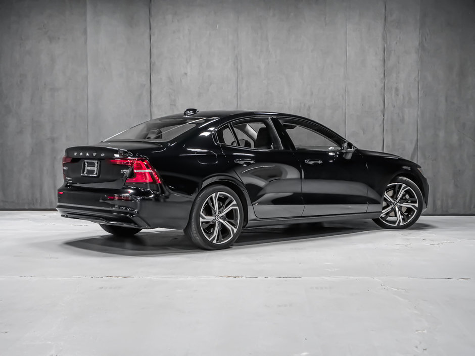 Volvo S60 B5 ULTIMATE DARK 2024-2