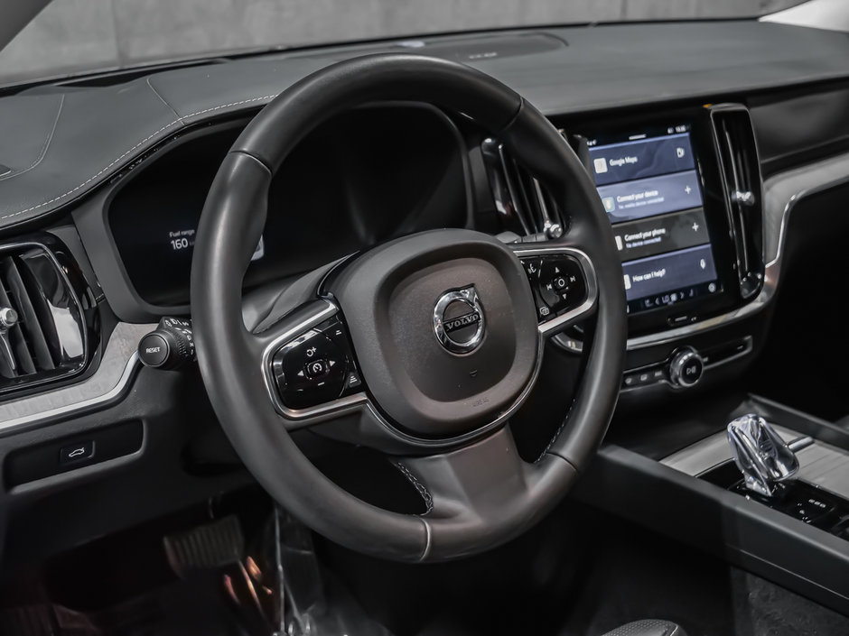 Volvo S60 B5 ULTIMATE DARK 2024-8