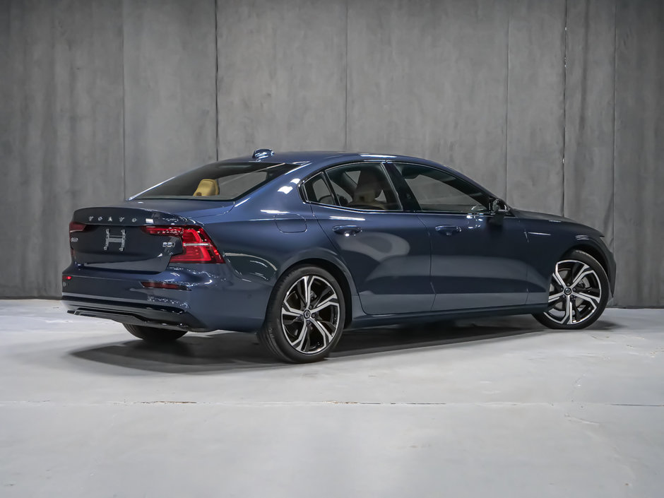 Volvo S60 B5 ULTIMATE DARK 2024-2