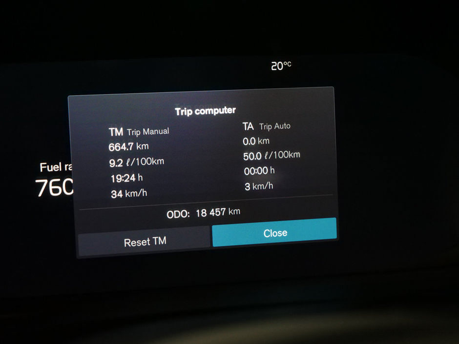 Volvo S60 B5 ULTIMATE DARK 2024-10