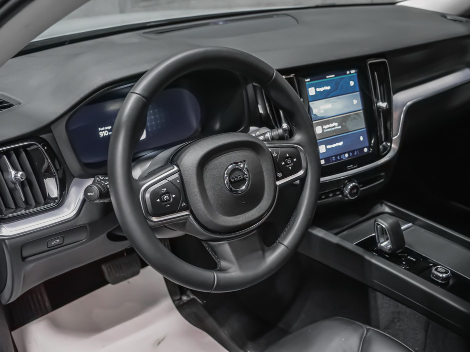 2024 Volvo S60 B5 CORE DARK CLIMATE-10