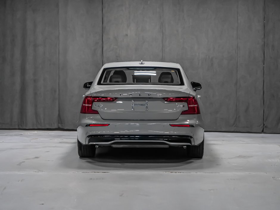 2024 Volvo S60 B5 PLUS DARK CLIMATE-5