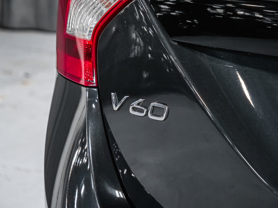 Volvo V60 Cross Country T5 2015-9