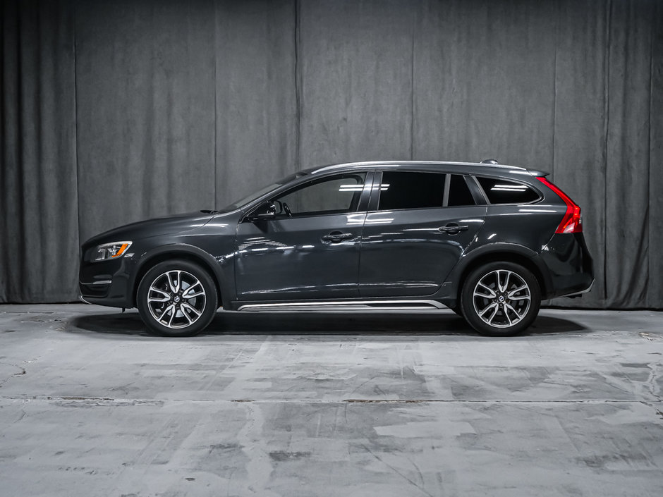 Volvo V60 Cross Country T5 2015-1