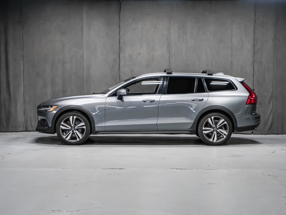 Volvo V60 Cross Country MOMENTUM 2019-4