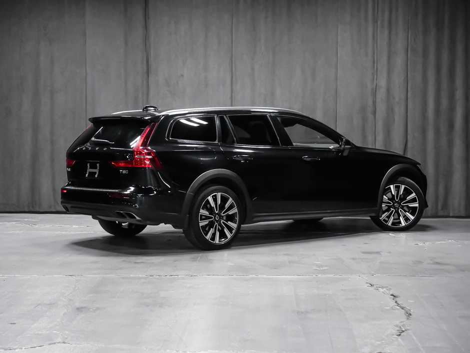 2020 Volvo V60 Cross Country-4