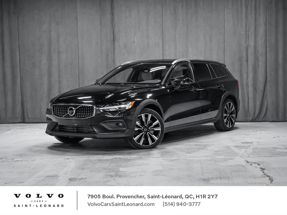 2020 Volvo V60 Cross Country-0