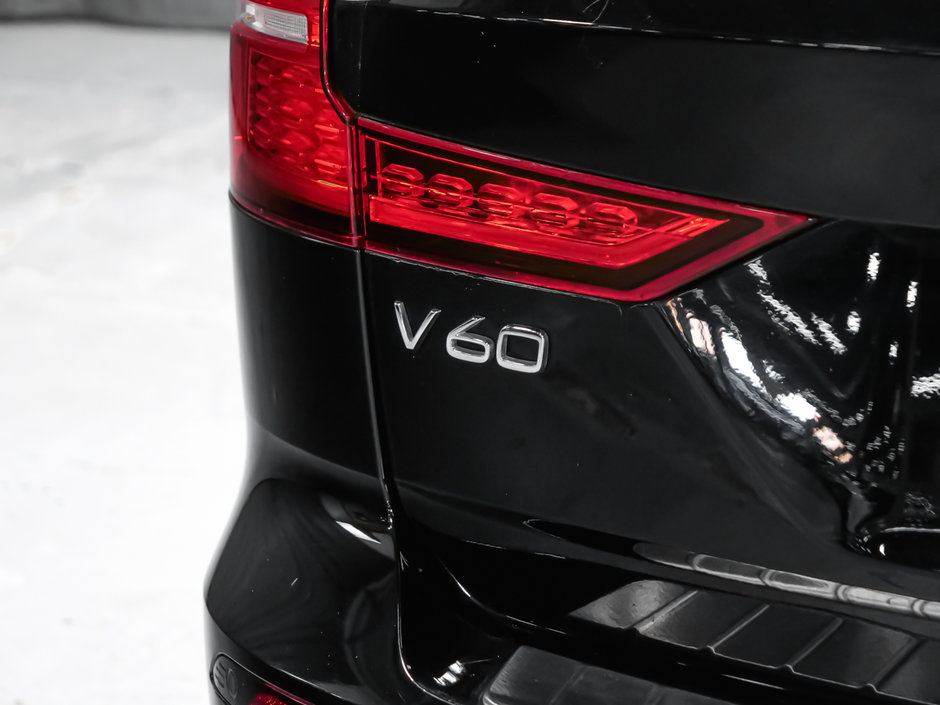 2020 Volvo V60 Cross Country-9