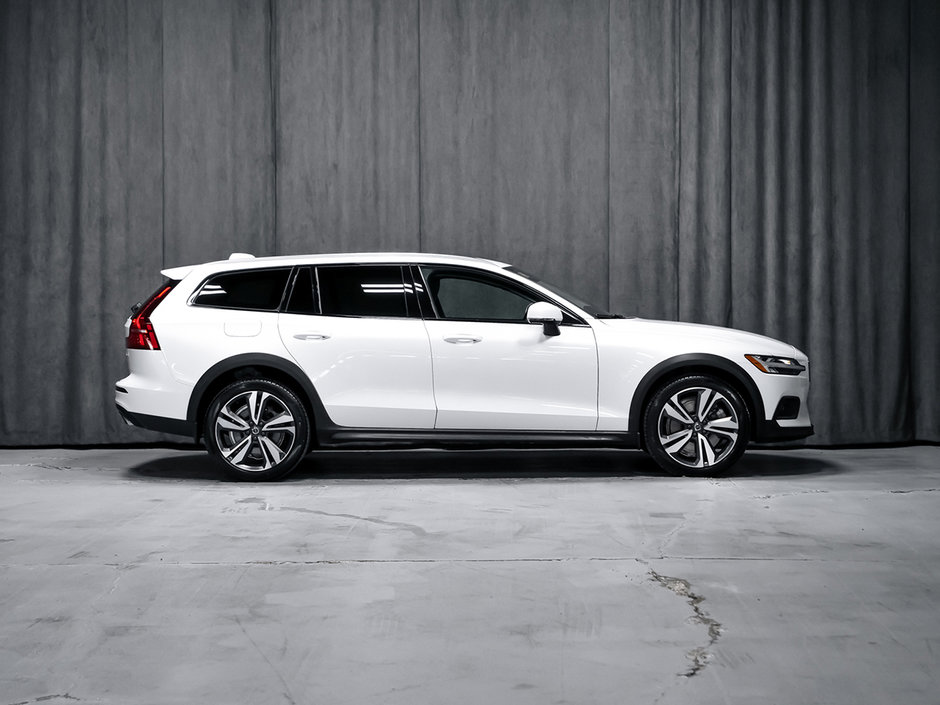 2021 Volvo V60 Cross Country T5 PREMIUM CLIMATE PACKAGE-5