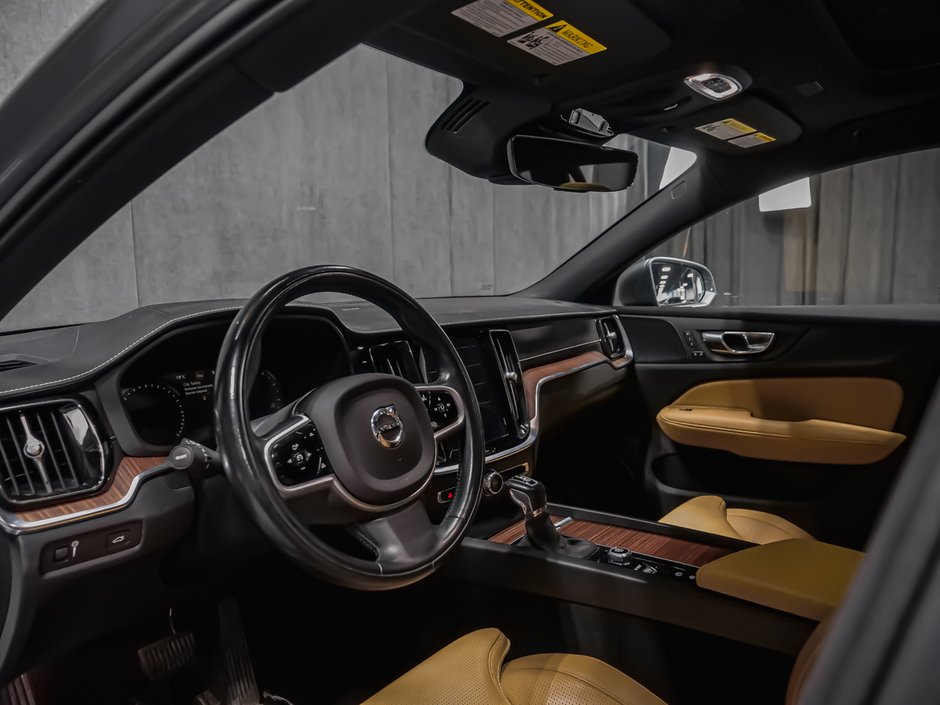 Volvo V60 Cross Country LOUNGE CLIMATE PREMIUM HARMAN 2021-6