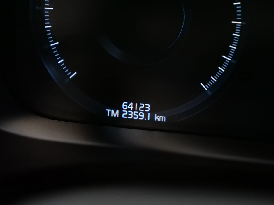 2021 Volvo V60 Cross Country LOUNGE CLIMATE HARMAN POLESTAR-9