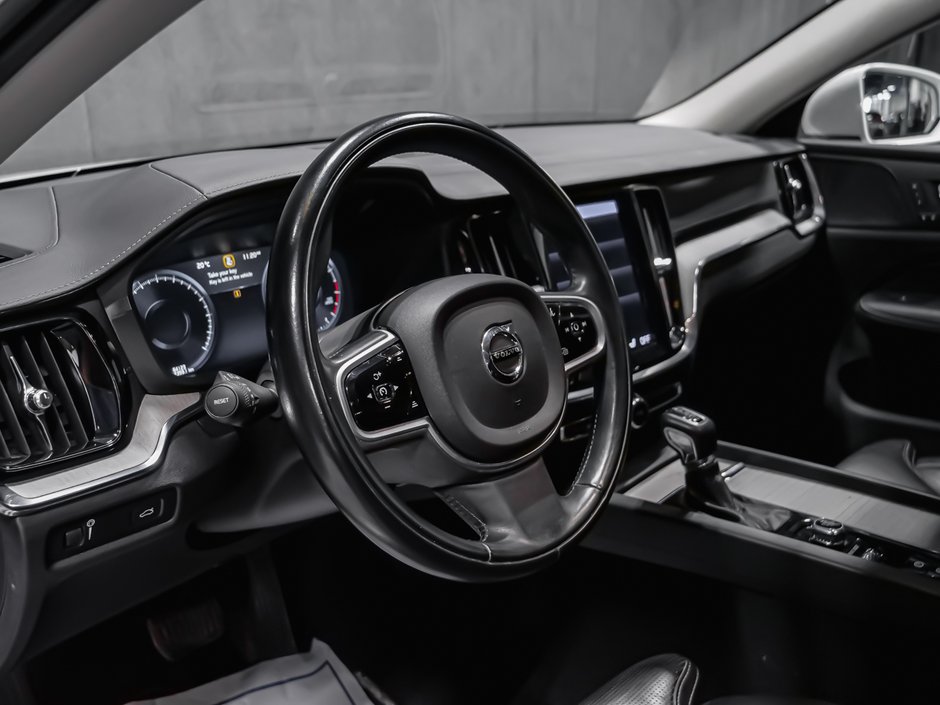 2021 Volvo V60 Cross Country LOUNGE CLIMATE HARMAN POLESTAR-8