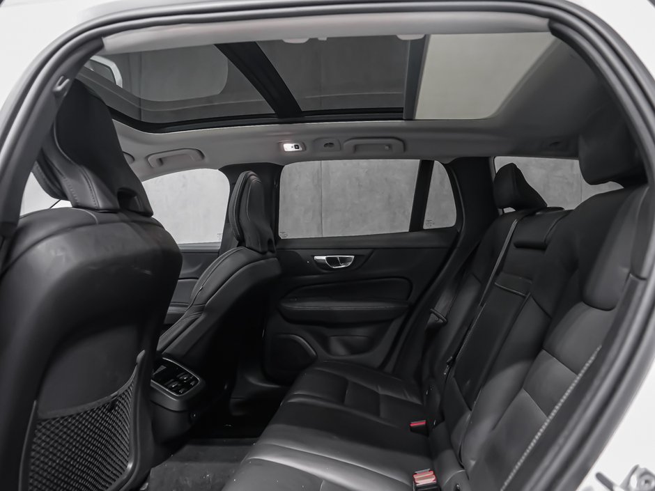 2021 Volvo V60 Cross Country LOUNGE CLIMATE HARMAN POLESTAR-12