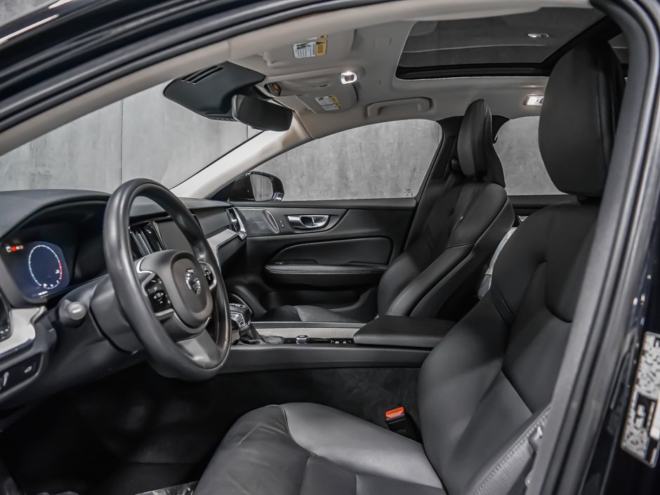Volvo V60 Cross Country T5 CLIMATE PREMIUM ADVANCED 2022-11
