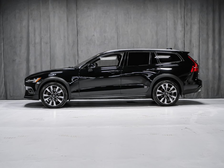 2023 Volvo V60 Cross Country B5 PLUS CLIMATE-2