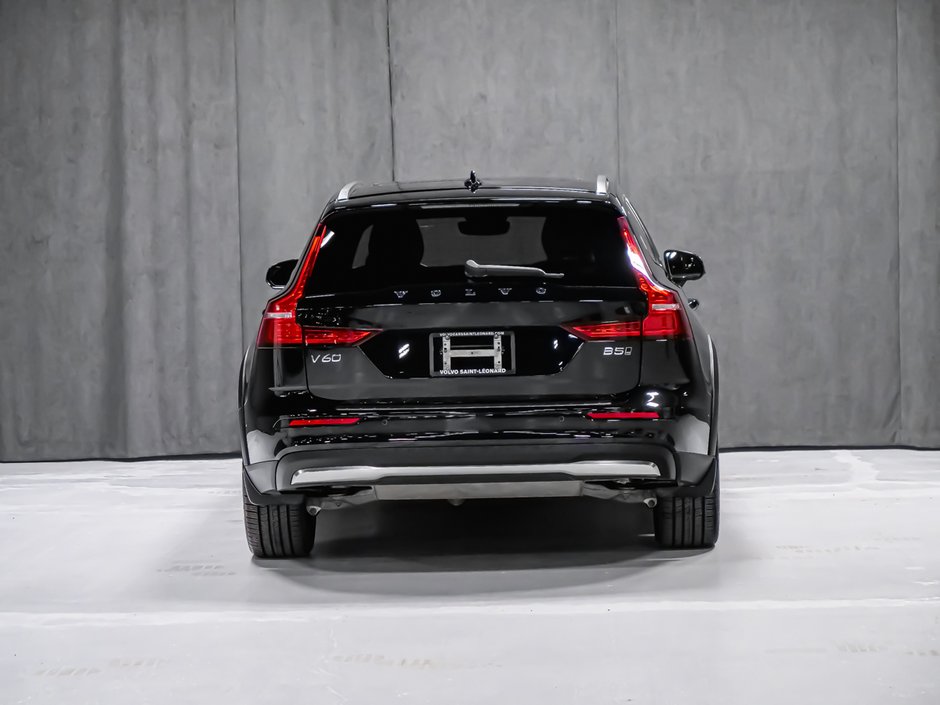 2023 Volvo V60 Cross Country B5 PLUS CLIMATE-4