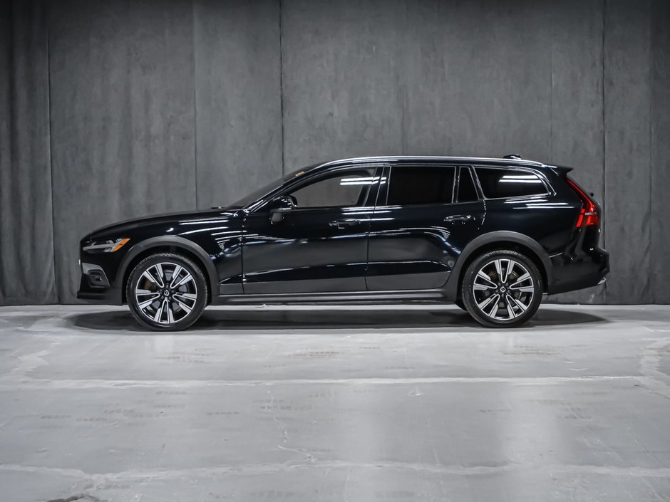 2023 Volvo V60 Cross Country B5 PLUS CLIMAT POLESTAR HARMAN KARDON-2