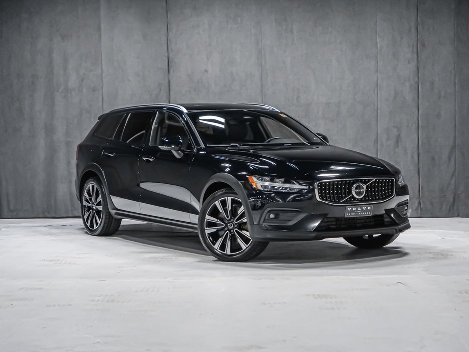 2023 Volvo V60 Cross Country B5 PLUS CLIMAT POLESTAR HARMAN KARDON-1