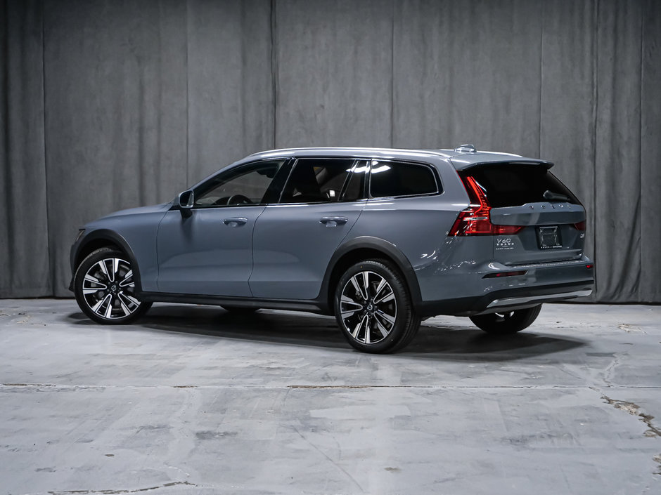 2024 Volvo V60 Cross Country B5 PLUS CLIMATE-2