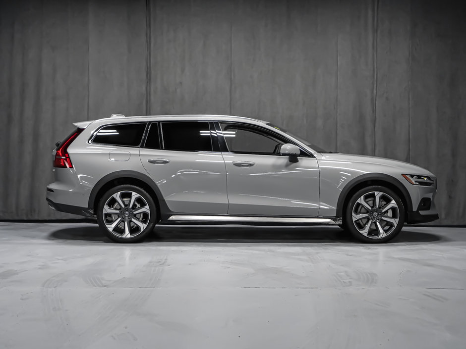 Volvo V60 Cross Country ULTIMATE 2024-5