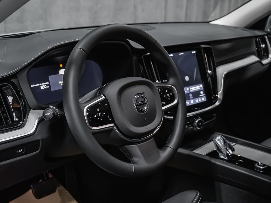 2026 Volvo V60 Cross Country Ultra-8