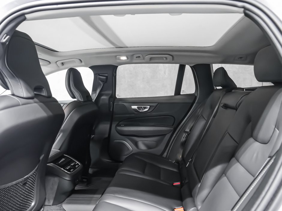 2026 Volvo V60 Cross Country Ultra-12