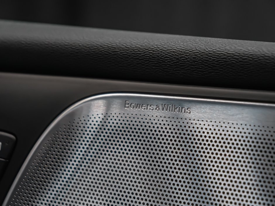 2026 Volvo V60 Cross Country Ultra-10