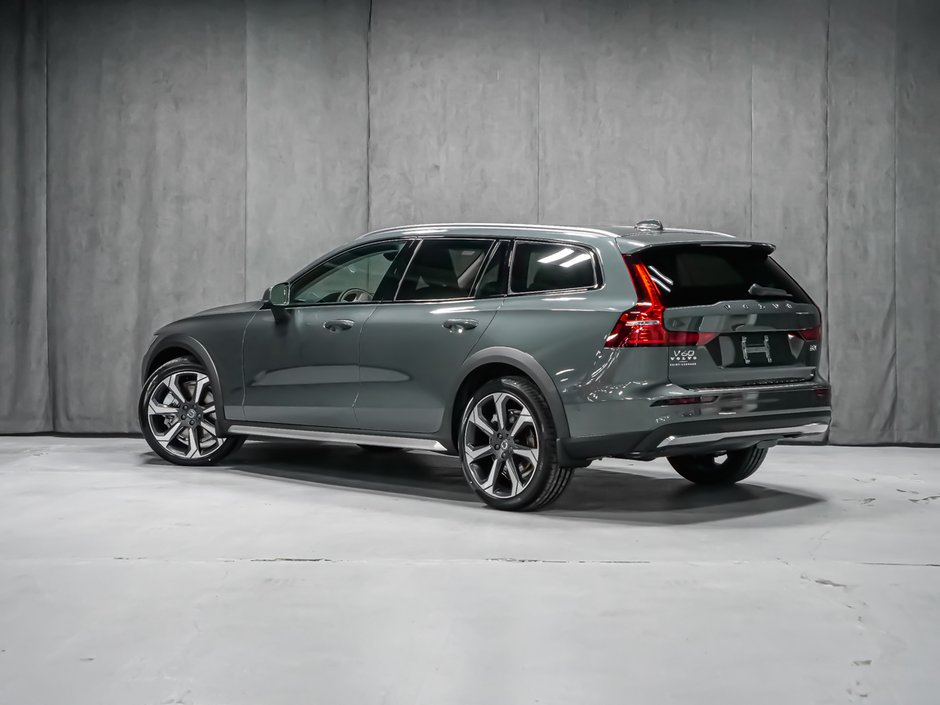 2026 Volvo V60 Cross Country Ultra-4