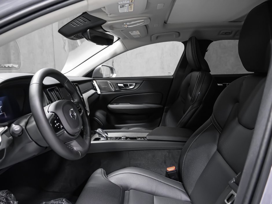 2026 Volvo V60 Cross Country Ultra-8
