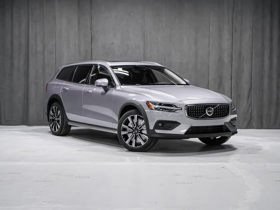 2026 Volvo V60 Cross Country Ultra-1