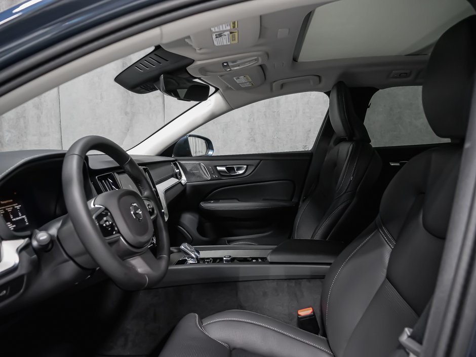 2026 Volvo V60 Cross Country Ultra-10