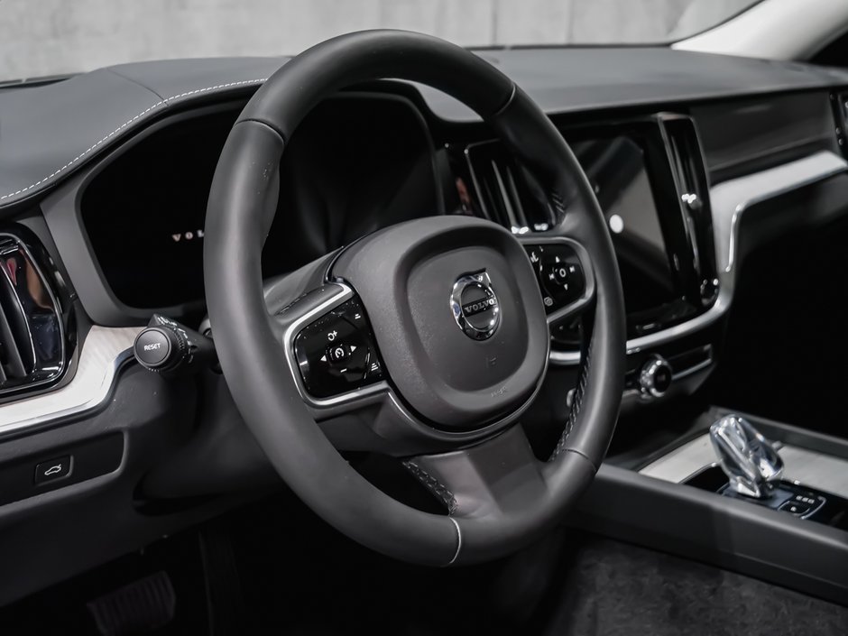 2026 Volvo V60 Cross Country Ultra-7