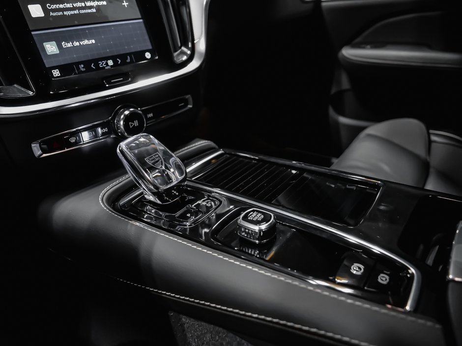 2024 Volvo V60 Recharge Polestar Engineered-12